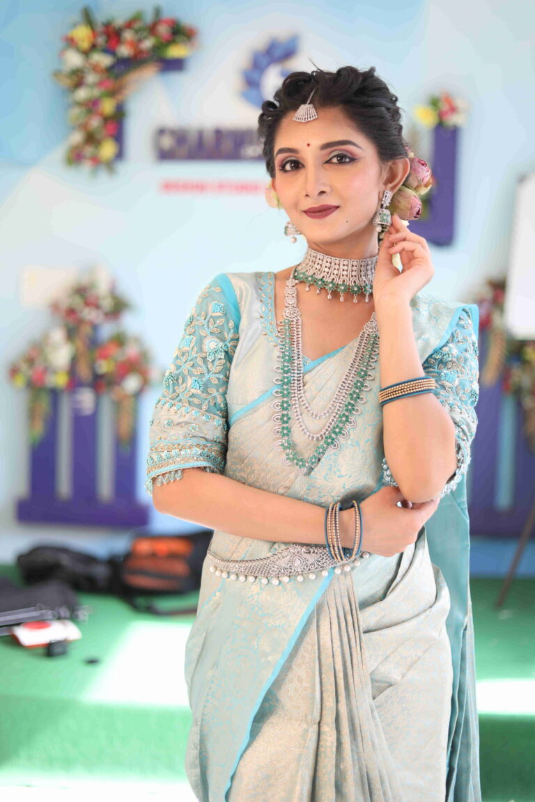 Blue Saree rental outfit, jewell